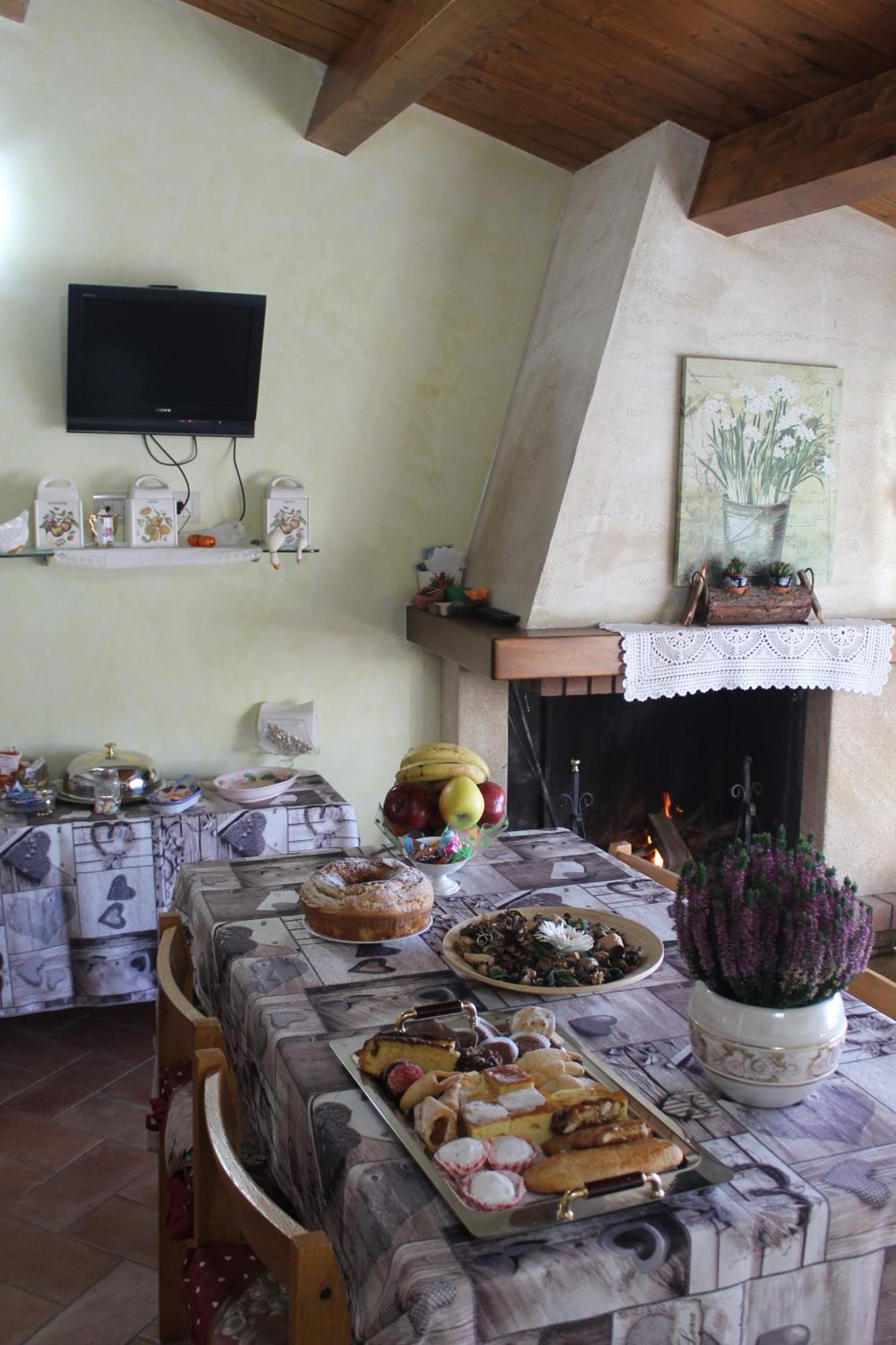 Medieval Village Of Pacentro Dış mekan fotoğraf